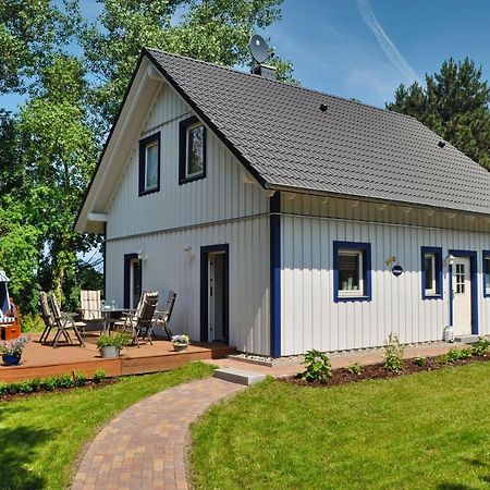 Komfortables Haus Mit Kamin, Sauna, Garten, Terrasse - Ferienhaus Sternschnuppe Wiek auf Rügen Esterno foto