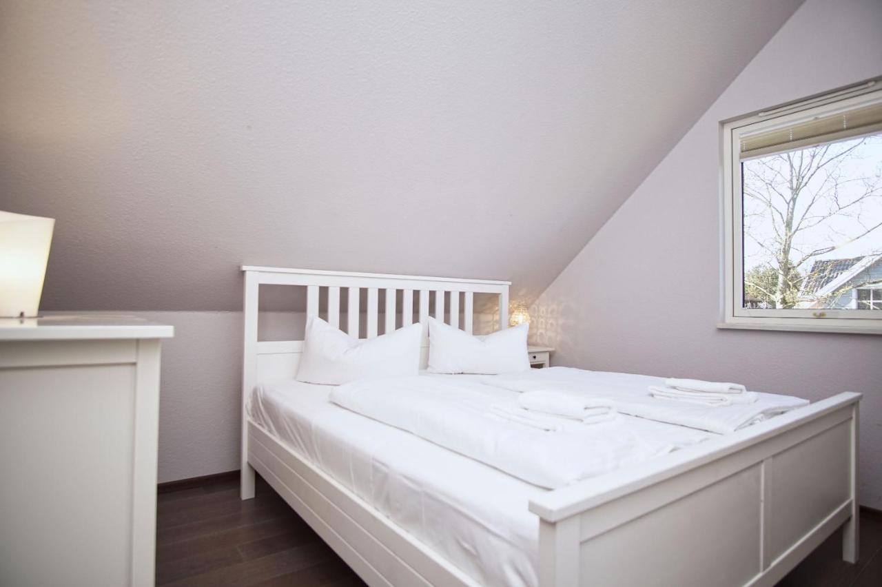 Komfortables Haus Mit Kamin, Sauna, Garten, Terrasse - Ferienhaus Sternschnuppe Wiek auf Rügen Esterno foto