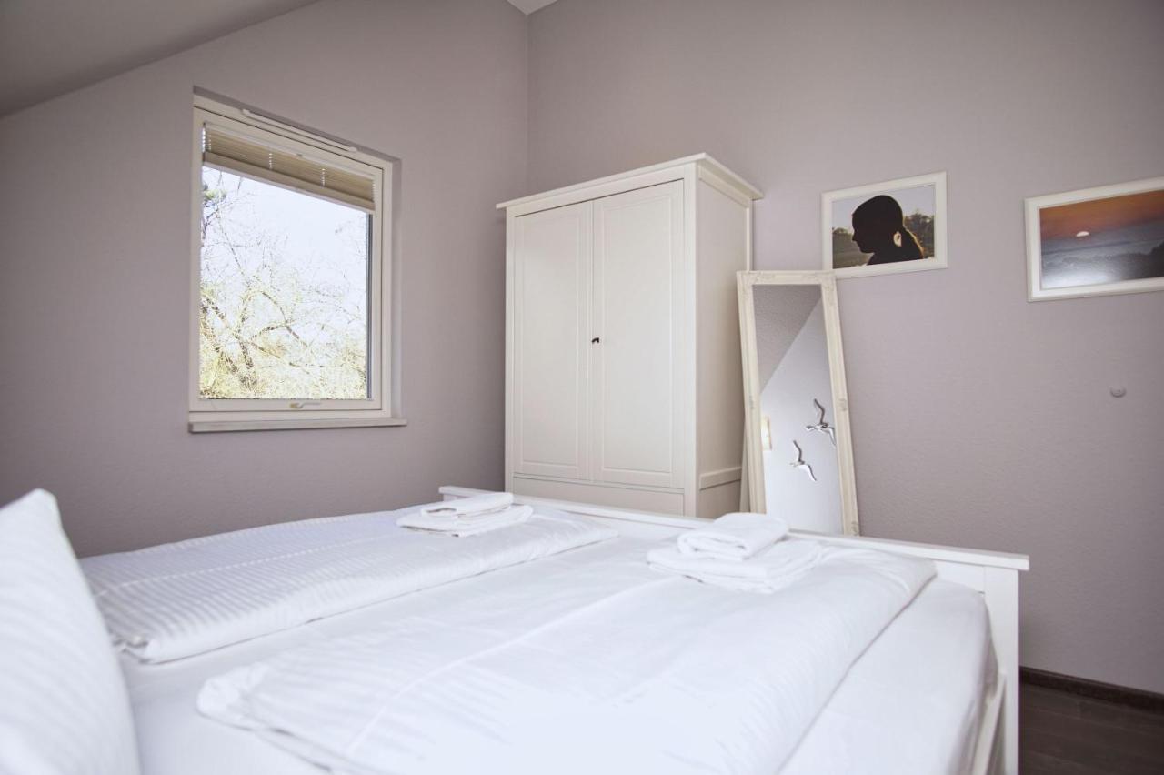 Komfortables Haus Mit Kamin, Sauna, Garten, Terrasse - Ferienhaus Sternschnuppe Wiek auf Rügen Esterno foto